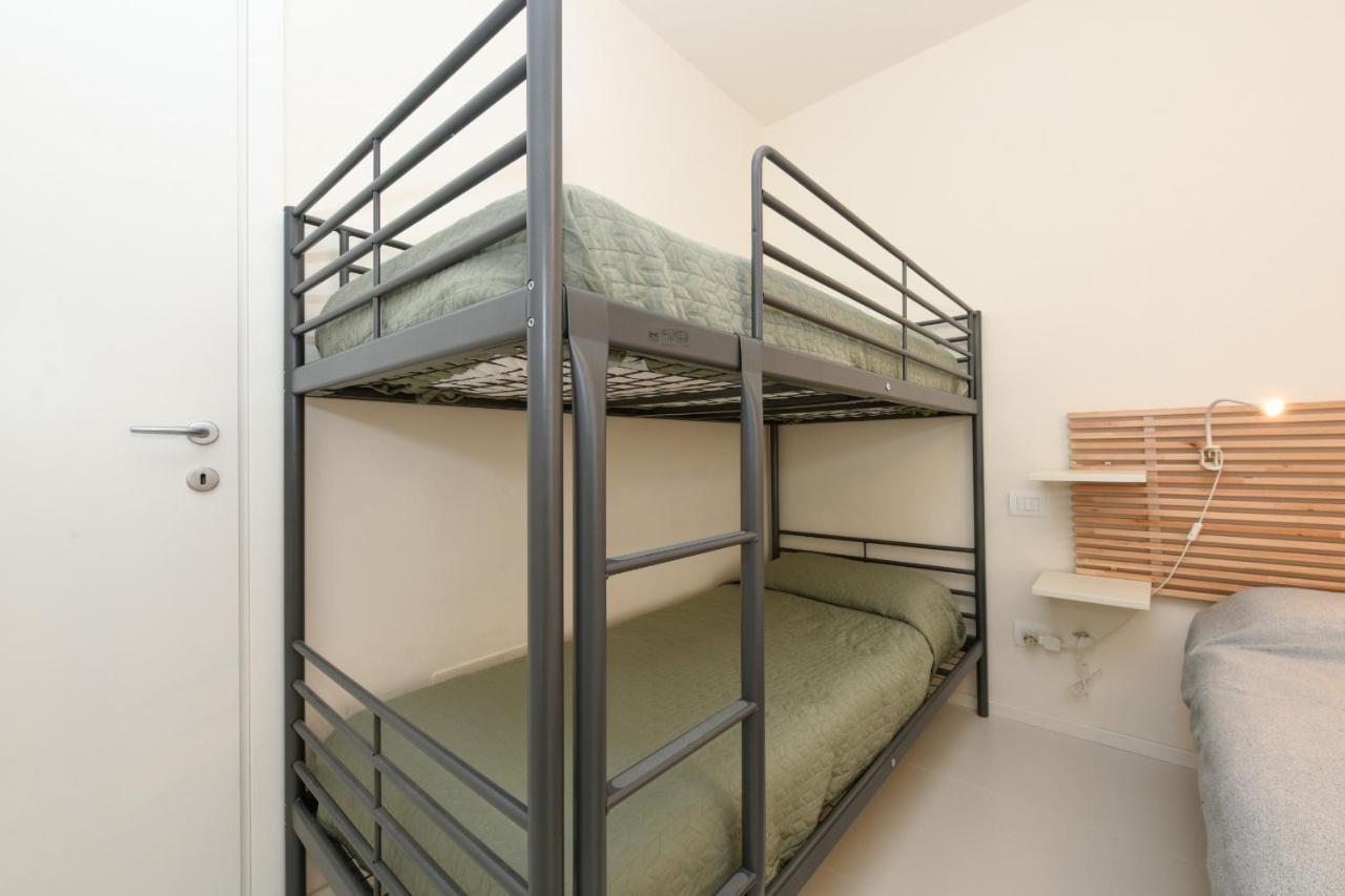 Garden Apartment Bardolino Luaran gambar