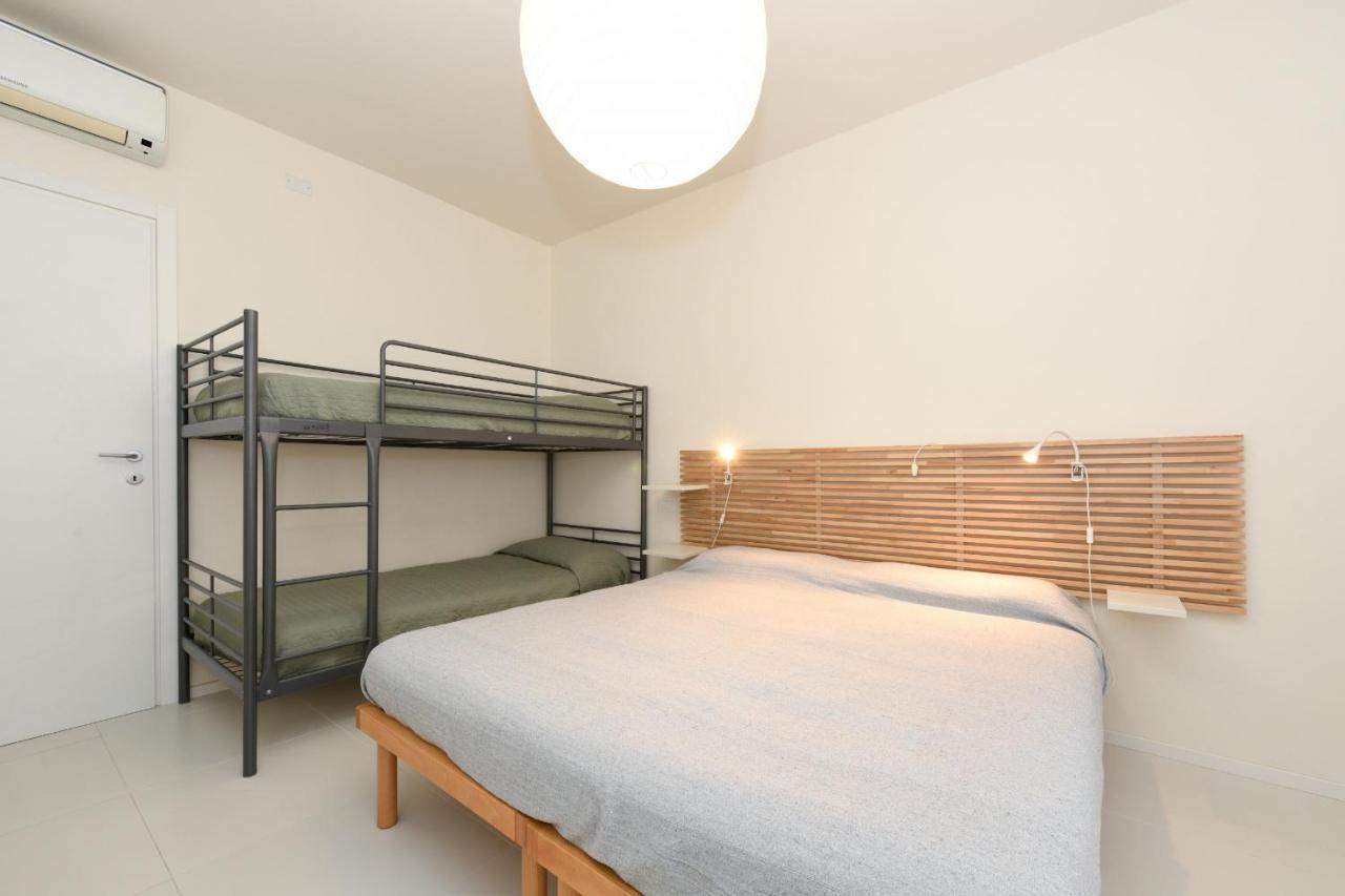 Garden Apartment Bardolino Luaran gambar