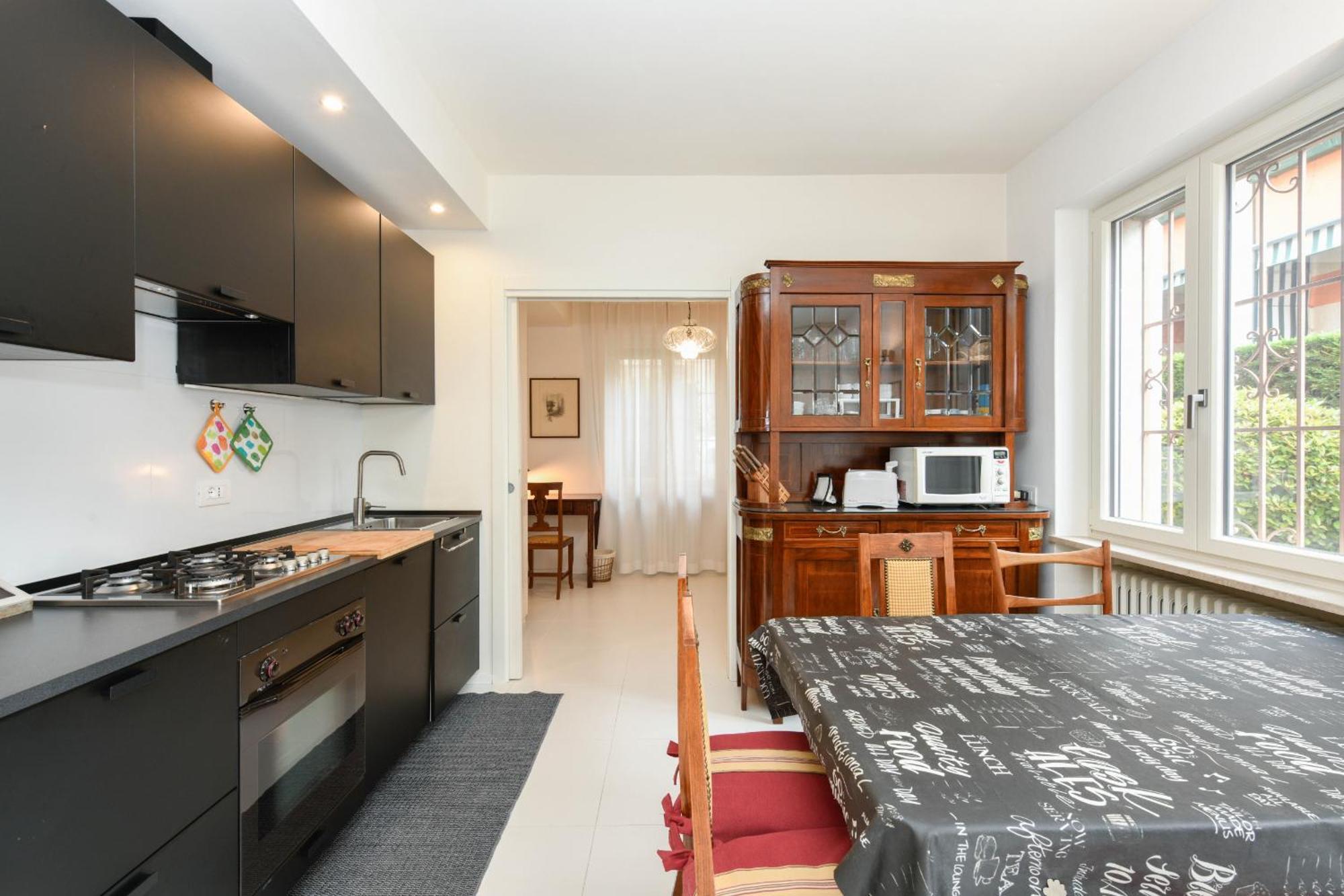 Garden Apartment Bardolino Luaran gambar